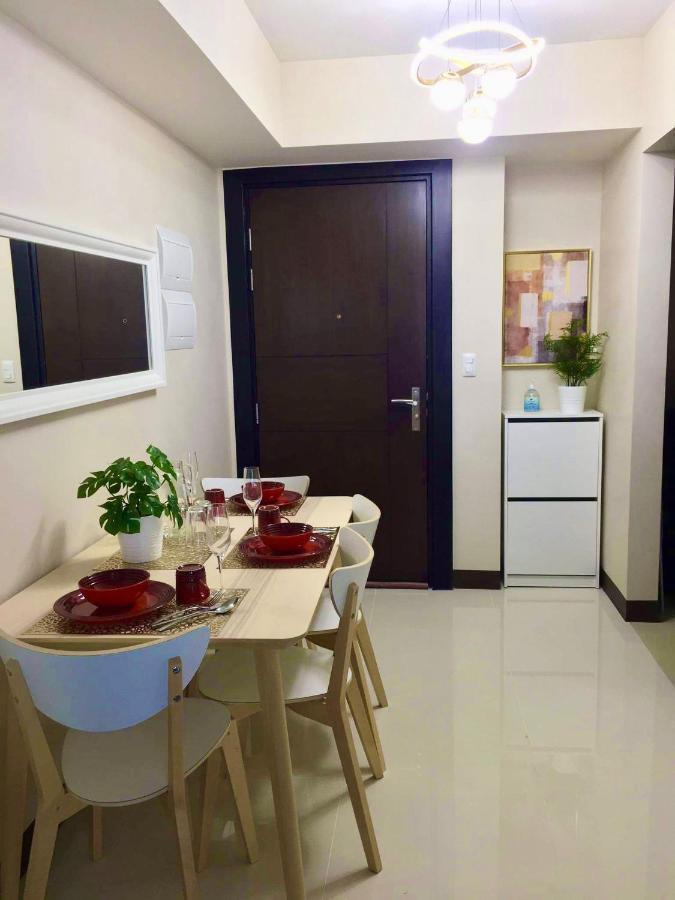 Daniella'S Modern & Cozy Suite In Uptown Bgc Manila Exterior foto